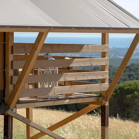 Luxury tent Glamping Debbiare