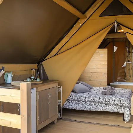 Luxury tent Glamping Debbiare *