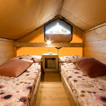Luxury tent Glamping Debbiare Riparbella