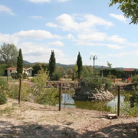 Glamping Debbiare Рипарбелла