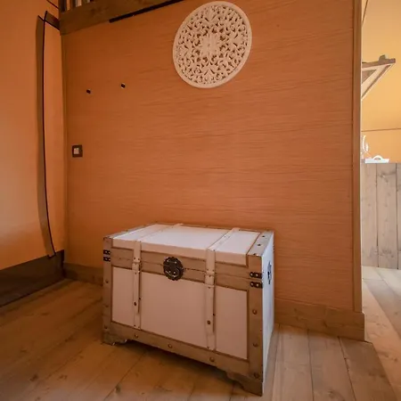 Glamping Debbiare * Riparbella