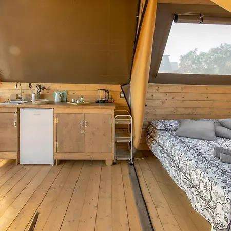 Glamping Debbiare Riparbella