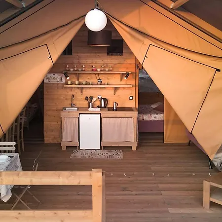 Tente de luxe Glamping Debbiare Riparbella